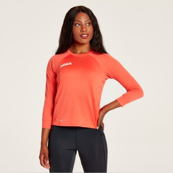 HOKA Performance 3/4 Sleeve - Picture 1 of 6